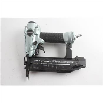 Hitachi Pneumatic Brad Nailer