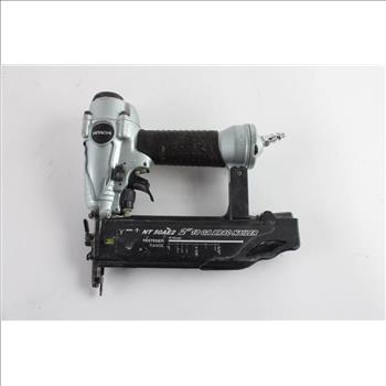 Hitachi Pneumatic Brad Nailer