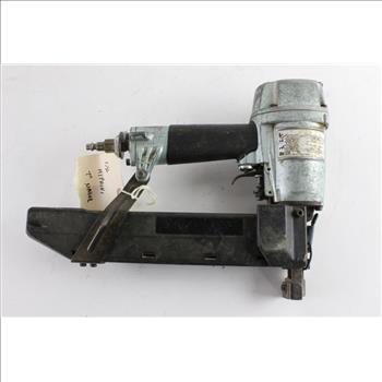 Hitachi Pneumatic Nailer