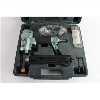 Hitachi Pneumatic Staple Gun