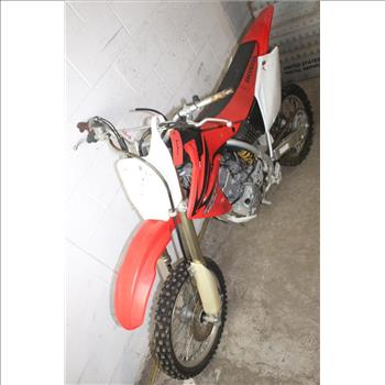 Honda CRF150R Dirt Bike