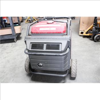 Honda EU7000IS Gas Powered Generator