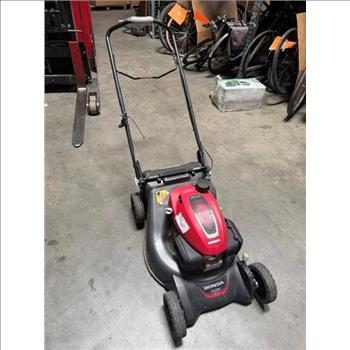 Honda Gas Powered Lawn Mower