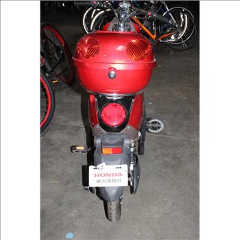 Honda M8 Moped Scooter