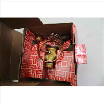 Honeywell Discharge Air Temperature Sensor, Danfoss Therm. Exp. Valve, & More; 4 Pieces