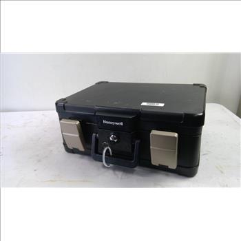 Honeywell Premium Waterproof Fire Resistan Chest With Keys