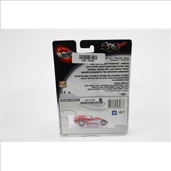 Hot Wheels 58 Corvette Roadaster 2/4