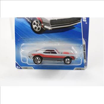 Hot Wheels 67 Camaro Dream Garage 09 03/10