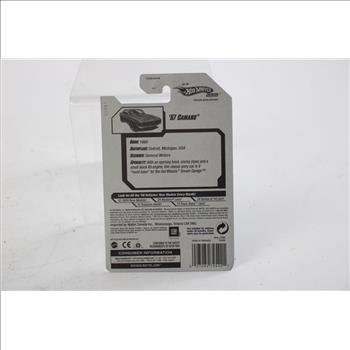 Hot Wheels 67 Camaro Dream Garage 09