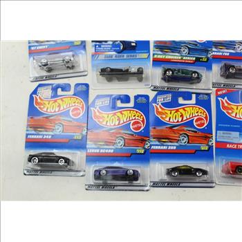 Hot Wheels Bulk  20 Items