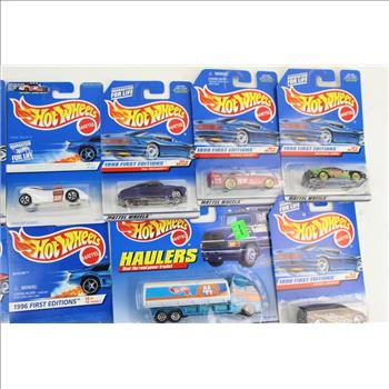 Hot Wheels Bulk Lot 19 Items Total