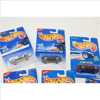 Hot Wheels Bulk Lot 20 Items Total