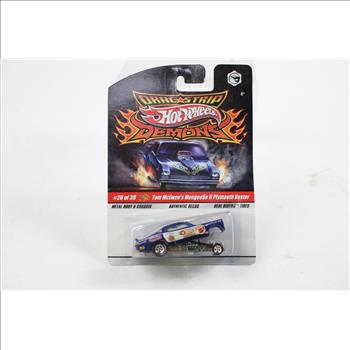 Hot Wheels Drag Strip Demons Tom McEwen's Mongoose II Plymouth Duster 28/30