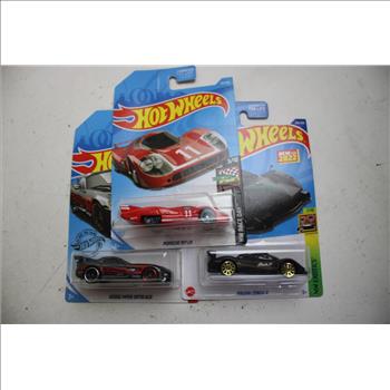 Hot Wheels Lot - McLaren P1 Pagani Huayra Pagani Zonda R And More 5 Pieces