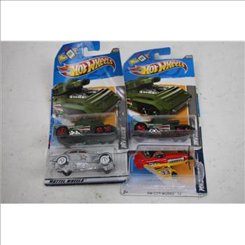 Hot Wheels Mad Probz, Invader, Dream Van XGW & More 8 Pieces