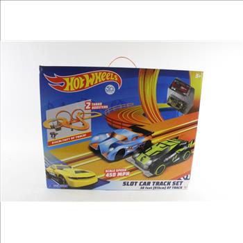 Hot Wheels Slot Car Track Set