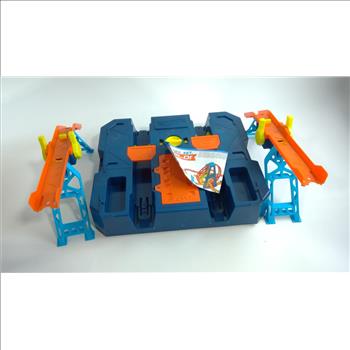 Hot Wheels Track Builder