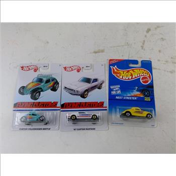 Hotwheels Cars 3 Pieces