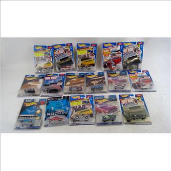 Hotwheels Toy Cars 10+ Pieces
