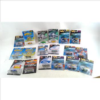 Hotwheels Toy Cars 10+ Pieces