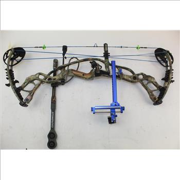 Hoyt Carbon Defiant Compact Bow