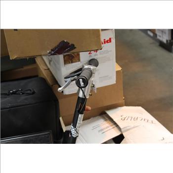 H&R Moby 33 BladeZ Standing Motor Scooter