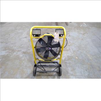 Hunter Standup Fan With Floodlight