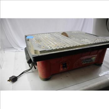 Husky 120v Wet Tile Saw