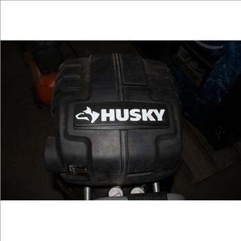 Husky 20 Gallon Air Compressor
