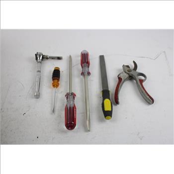 Husky Flathead Screwdrivers, Hammer, And More, 10+ Pieces
