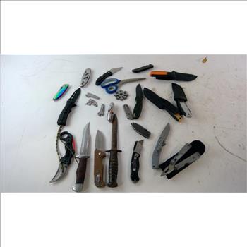Husky Knife And Other Knives, 5+ Pieces