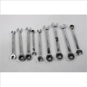 Husky Tool Bag With Assorted Tools, 10+ Pieces