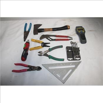 Husky Tool Bag With Tools