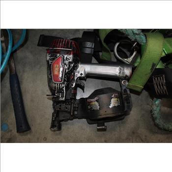 Husky Tool Box With Wheels, Max Super Roofer And More 10 Plus Items