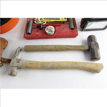 Husky Tool Bucket With Tools, 7 Pieces