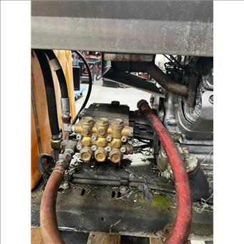 Hydro Tek Pressure Washer Model SS38004VG