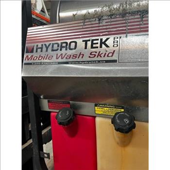 Hydro Tek Pressure Washer Model SS38004VG