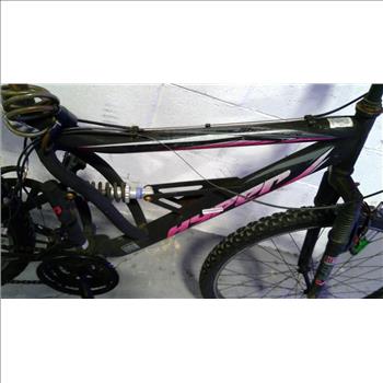 Hyper Mountain Bike