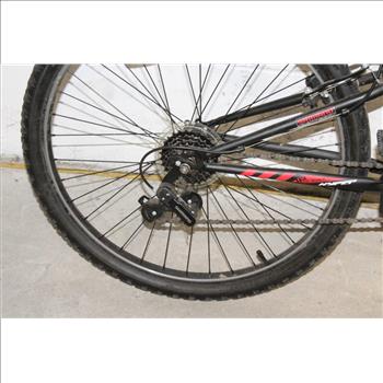 Hyper Shocker 26 Mountain Bike