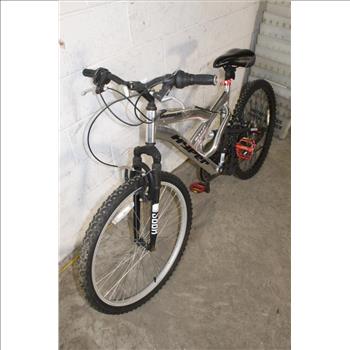 Hyper Summit Mountain Bike