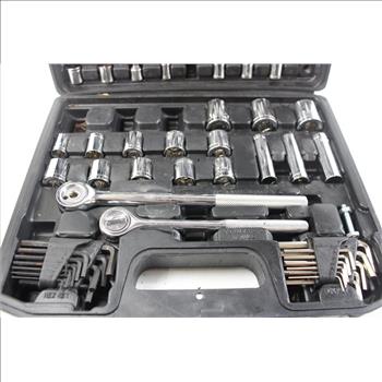 Hyper Tough Socket Set With Ratchet Handle