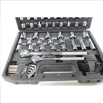 Hyper Tough Socket Set With Ratchet Handle