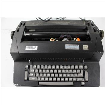 IBM Selectric II Correcting Typewriter