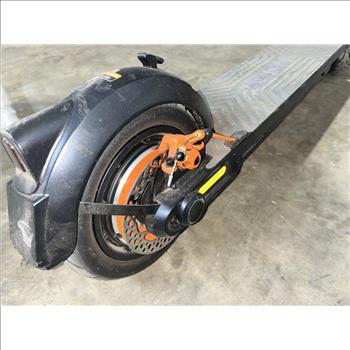 Inmotion Electic Scooter