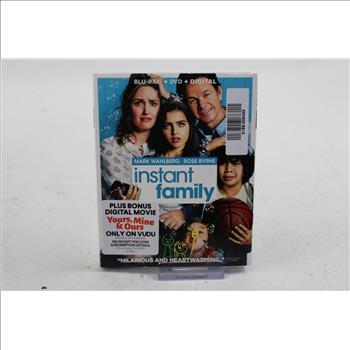 Instant Family Blu-Ray + DVD + Digital