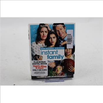 Instant Family Blu-Ray + DVD + Digital