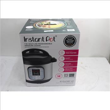Instant Pot 7-in1 Multi-Use Programmable Pressure Cooker