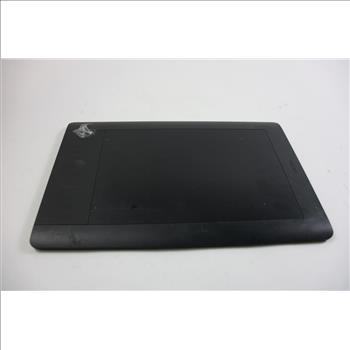 Intuos 5 Touch Pen Tablet