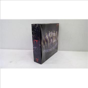 IT Pennywise Action Figure