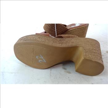 Italian Shoemakers Womens Sandals Size 5.5